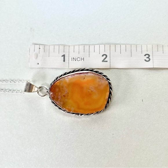 NWOT Elegant Silver and Orange natural stone Pendant Necklace - Picture 6 of 7